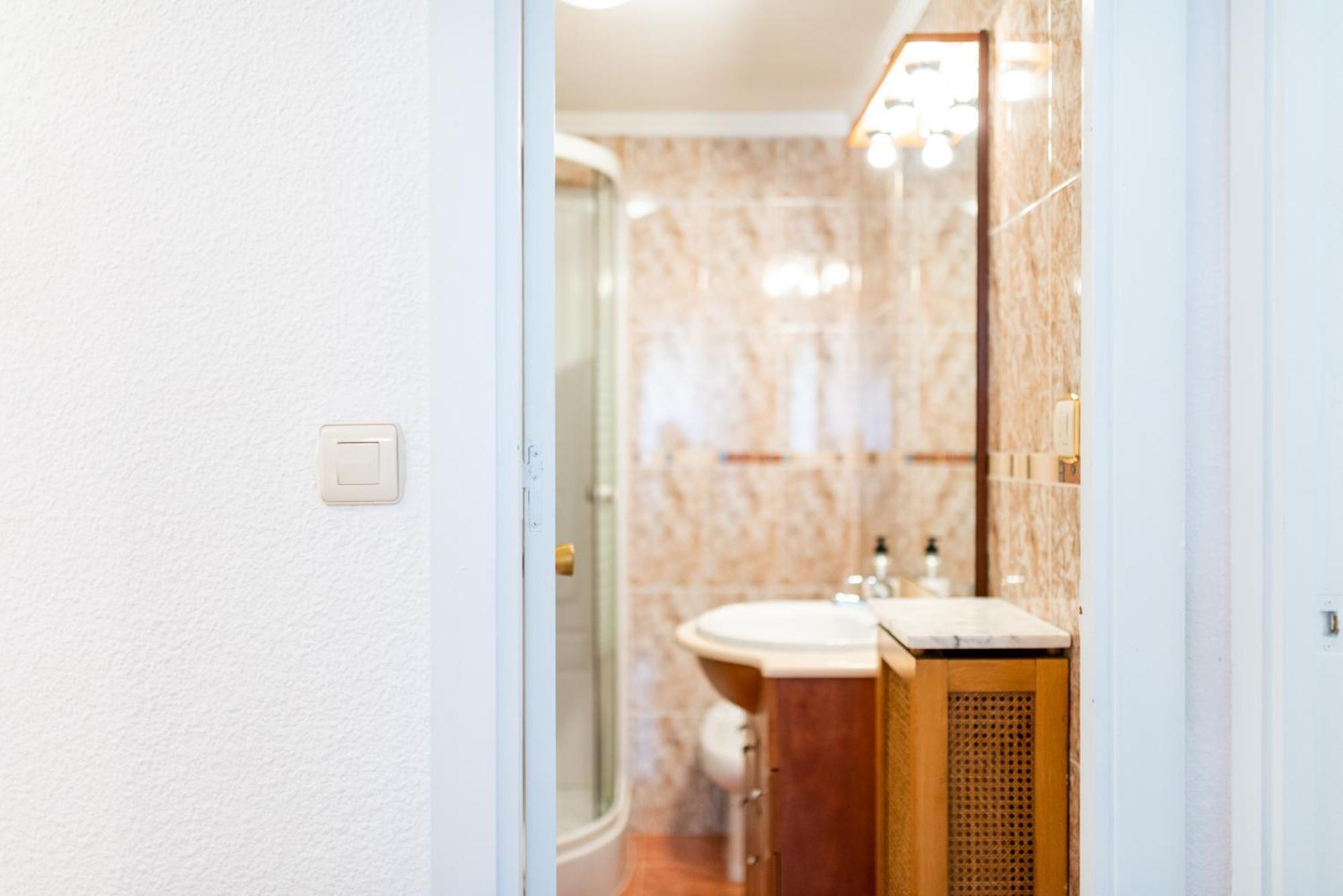 Apartamento Turismo Granada Bagian luar foto