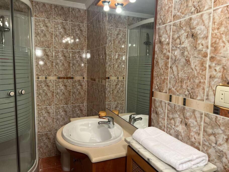 Apartamento Turismo Granada Bagian luar foto